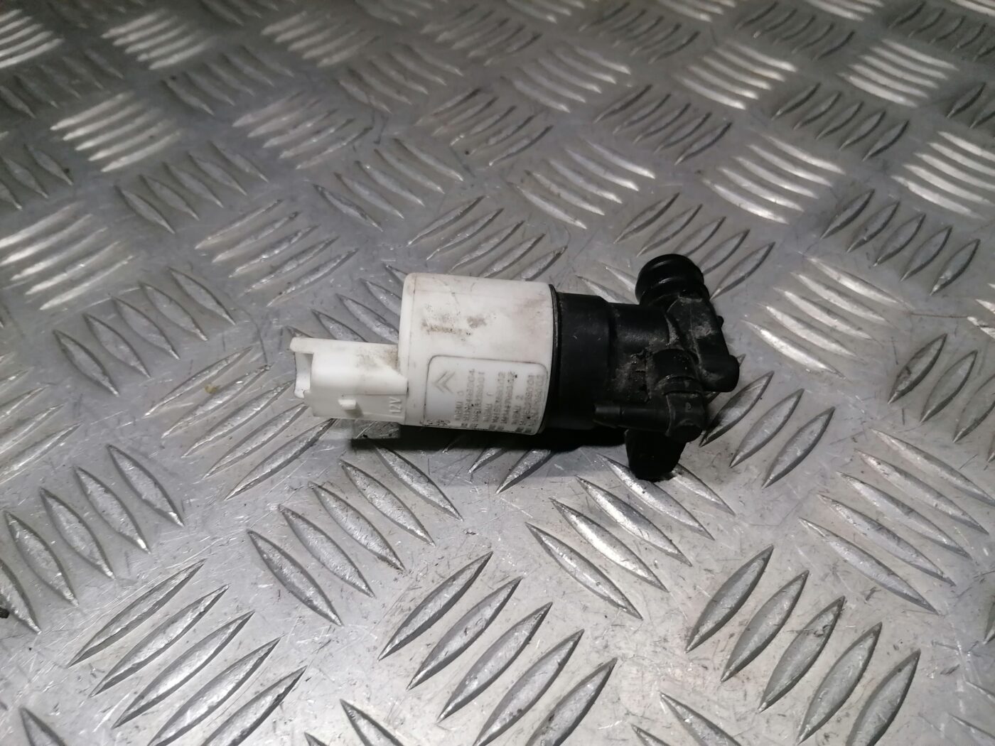 Mazgātāja šķidruma sūknis priekš PEUGEOT 607 2010 2 Mazgātāja šķidruma sūknis priekš PEUGEOT 607 2010