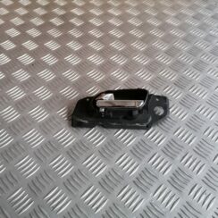 Salona durvju rokturis, aizmugures kreisais priekš PEUGEOT 607 2010