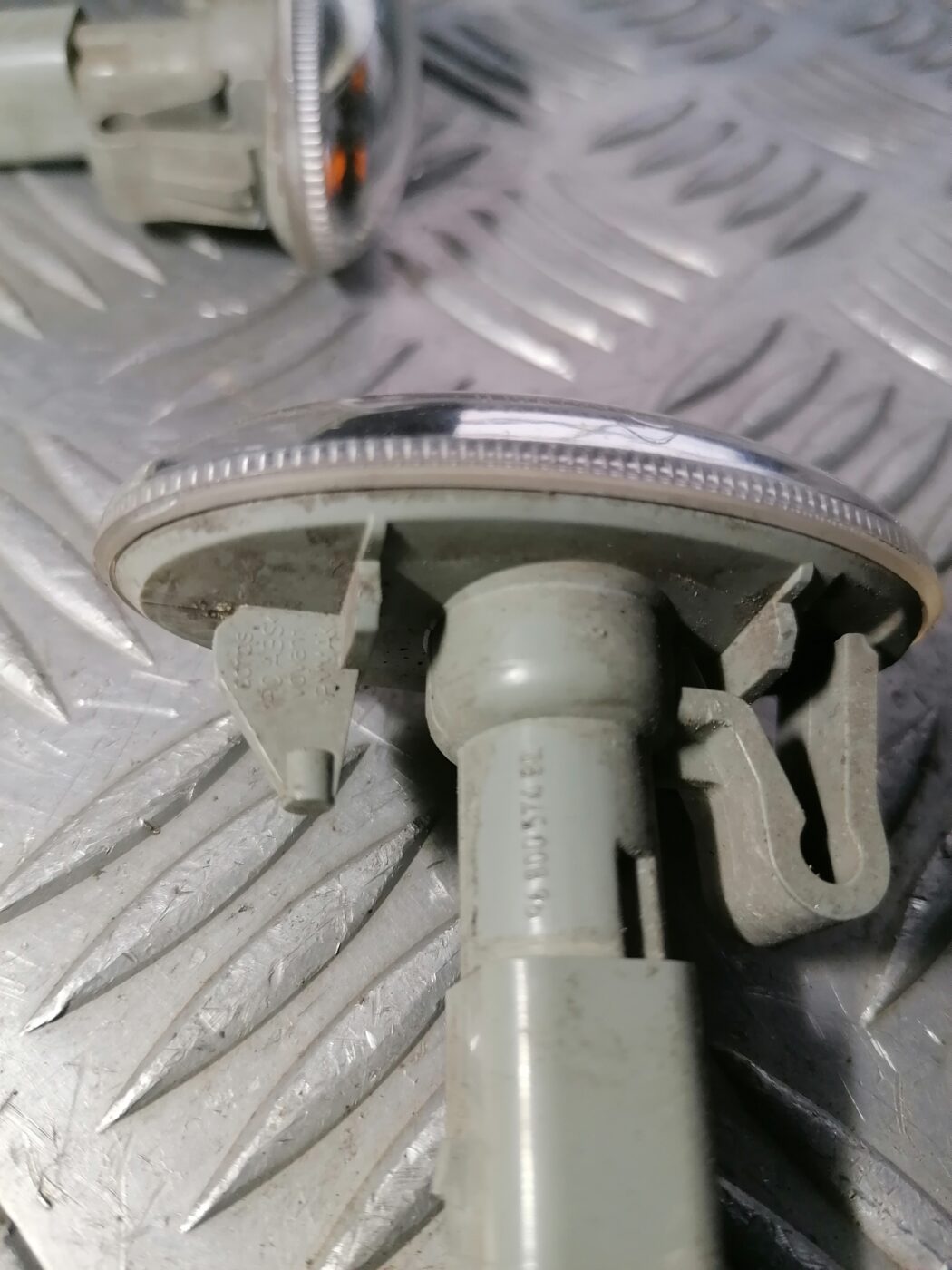 Pagrieziena signala lukturis priekš PEUGEOT 607 2010 3 Pagrieziena signala lukturis priekš PEUGEOT 607 2010