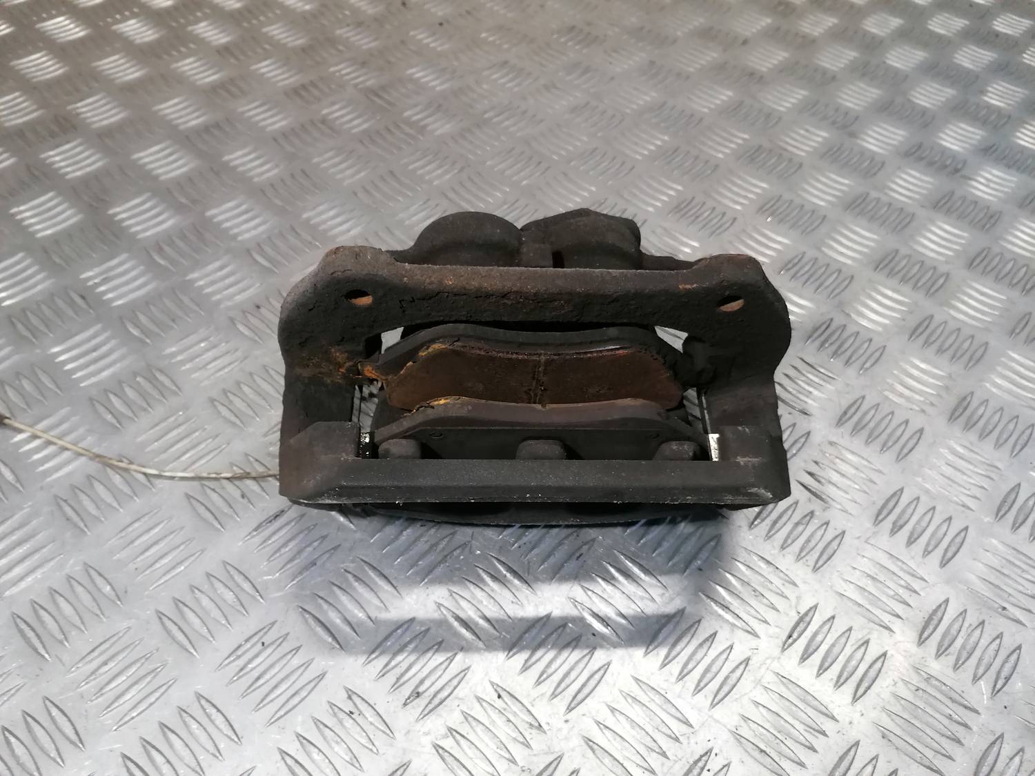 Priekšējais labais suports priekš PEUGEOT 607 2010 5 Priekšējais labais suports priekš PEUGEOT 607 2010