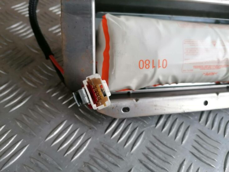 Mērinstrumentu paneļa drošības spilvens priekš PEUGEOT 607 2010