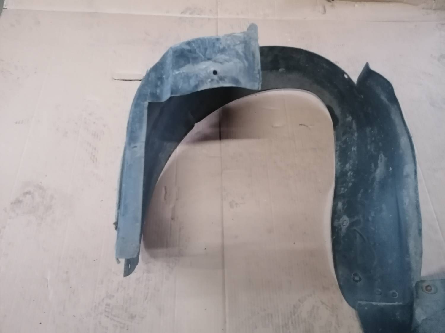 Priekšējais labais paspārns priekš PEUGEOT 607 2010 4 Priekšējais labais paspārns priekš PEUGEOT 607 2010