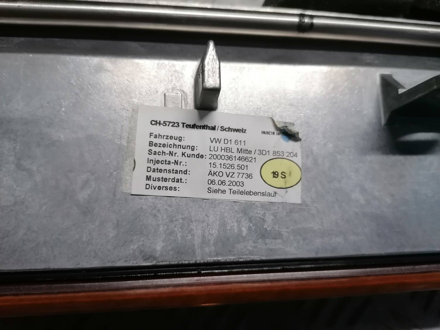 Mašīnas pulkstenis priekš VW PHAETON 2003 6 Mašīnas pulkstenis priekš VW PHAETON 2003