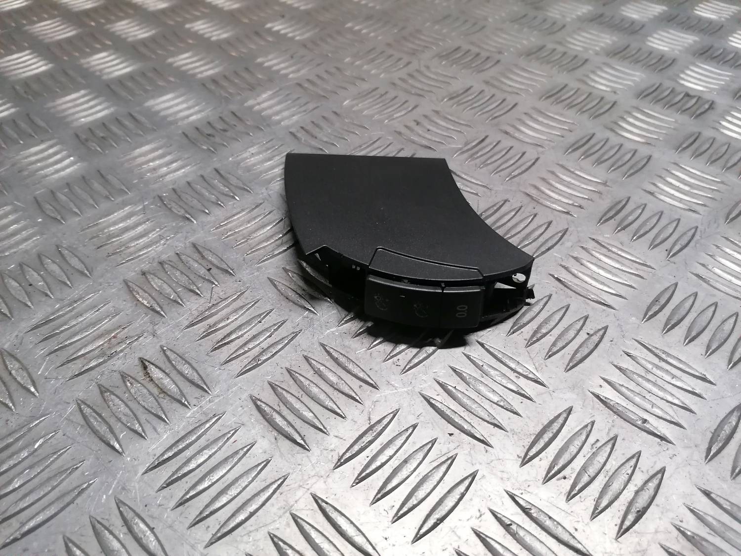 Gaismas spilgtuma regulēšanas poga priekš VW PHAETON 2003 1 Gaismas spilgtuma regulēšanas poga priekš VW PHAETON 2003