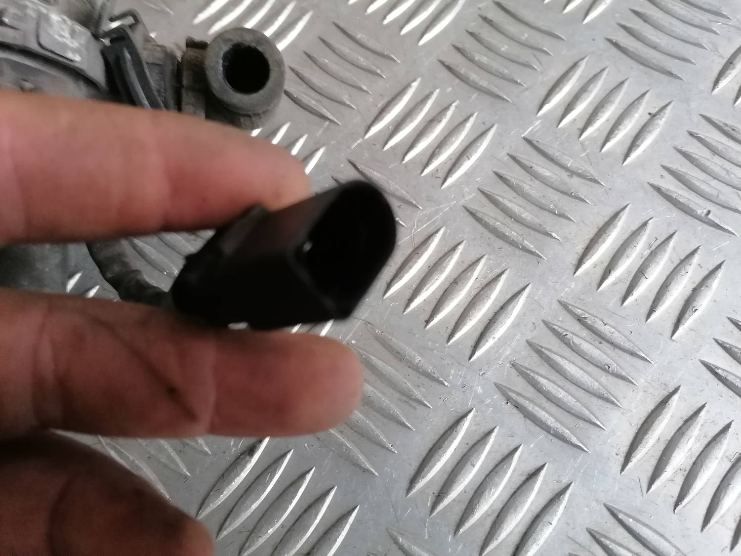 Vakuuma sūknis priekš VW PHAETON 2003 5 Vakuuma sūknis priekš VW PHAETON 2003