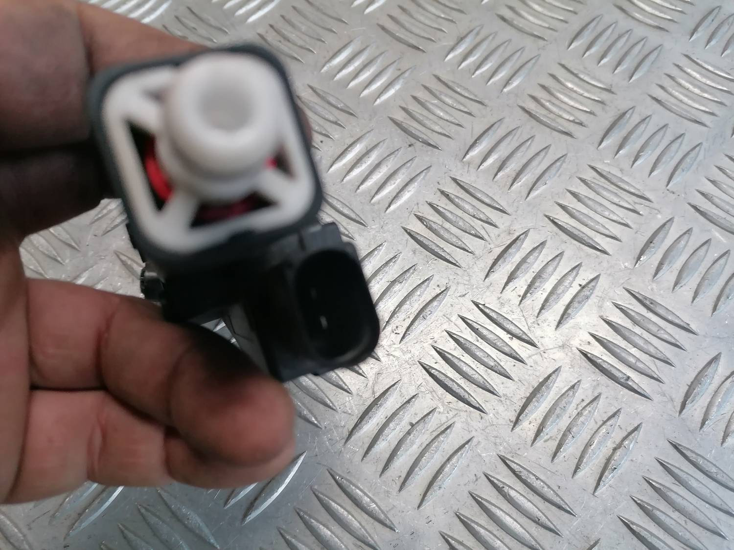 Lukturu mazgātāja sprausla priekš VW PHAETON 2003 5 Lukturu mazgātāja sprausla priekš VW PHAETON 2003