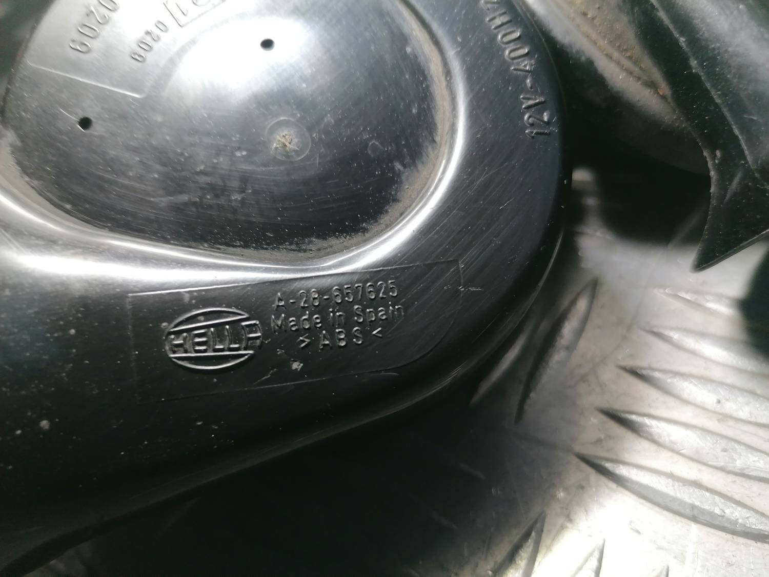 Skaņas signāls priekš VW PHAETON 2003 4 Skaņas signāls priekš VW PHAETON 2003