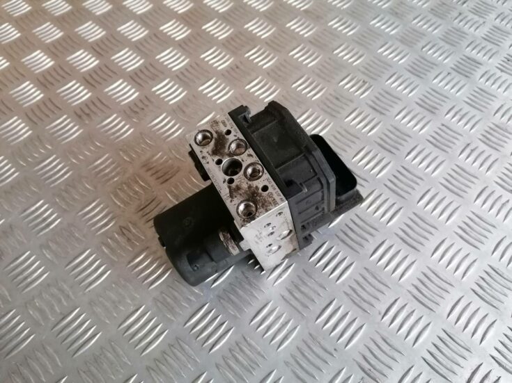 ABS bloks priekš VW PHAETON 2003