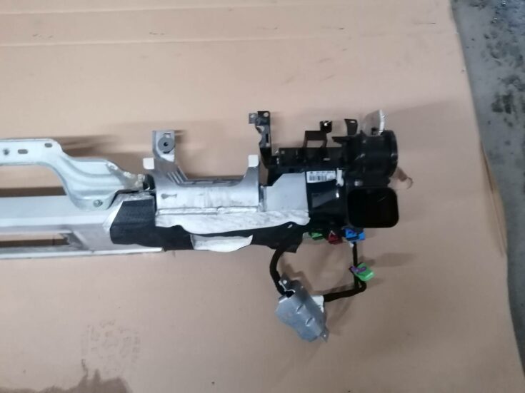 Mērinstrumentu paneļa pastiprinātājs priekš VW PHAETON 2003