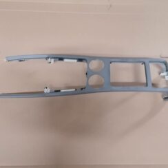 Centrālās konsoles dekoratīvais rāmis priekš VW PHAETON 2003