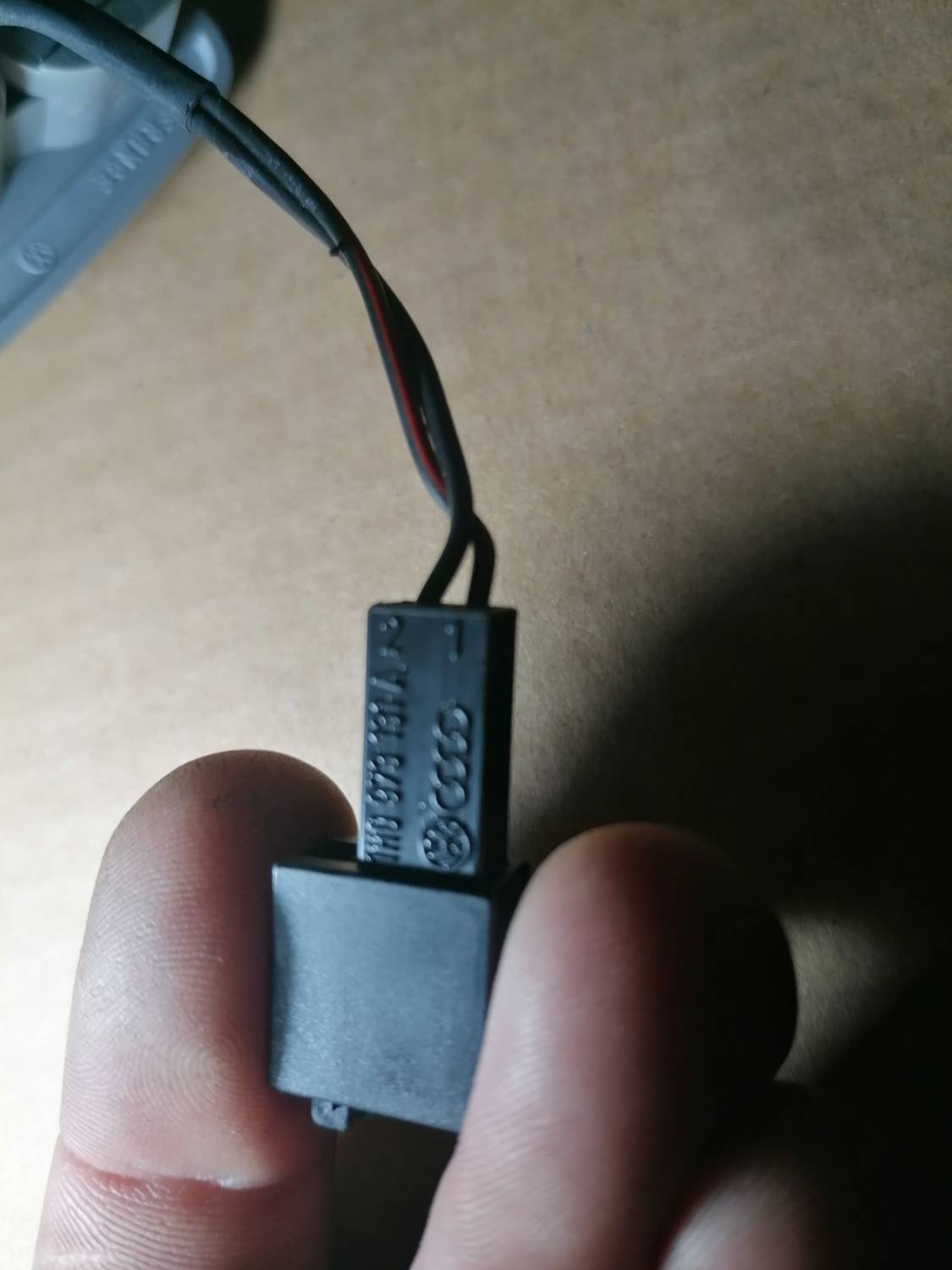 Saules aizsargs priekš VW PHAETON 2003 5 Saules aizsargs priekš VW PHAETON 2003