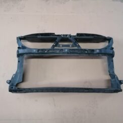 Priekšējā radiatora rāmis priekš VW PHAETON 2003