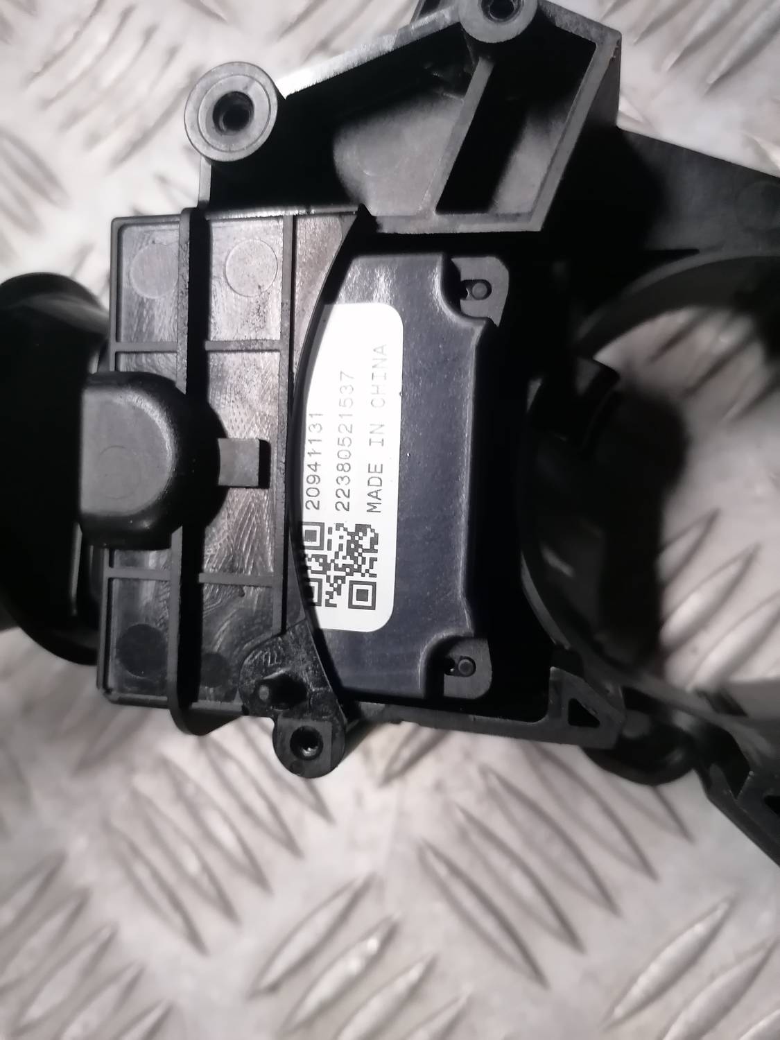 Stūres statnes slēdzis priekš OPEL INSIGNIA SPORTS TOURER 2013 7 Stūres statnes slēdzis priekš OPEL INSIGNIA SPORTS TOURER 2013