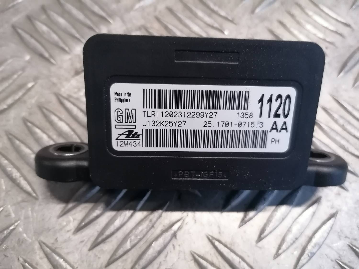 ESP ātruma devējs priekš OPEL INSIGNIA SPORTS TOURER 2013 5 ESP ātruma devējs priekš OPEL INSIGNIA SPORTS TOURER 2013