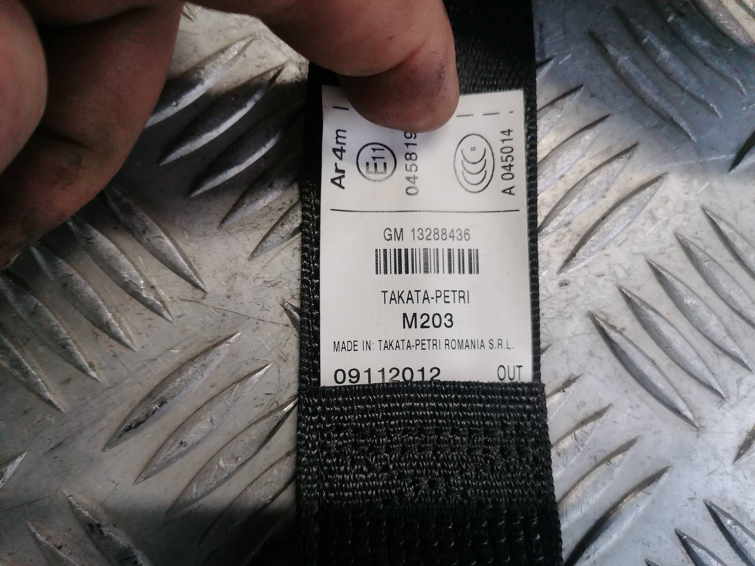 Aizmugurējā labā drošības josta priekš OPEL INSIGNIA SPORTS TOURER 2013 4 Aizmugurējā labā drošības josta priekš OPEL INSIGNIA SPORTS TOURER 2013