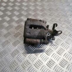 Aizmugurējais kreisais suports priekš OPEL INSIGNIA SPORTS TOURER 2013