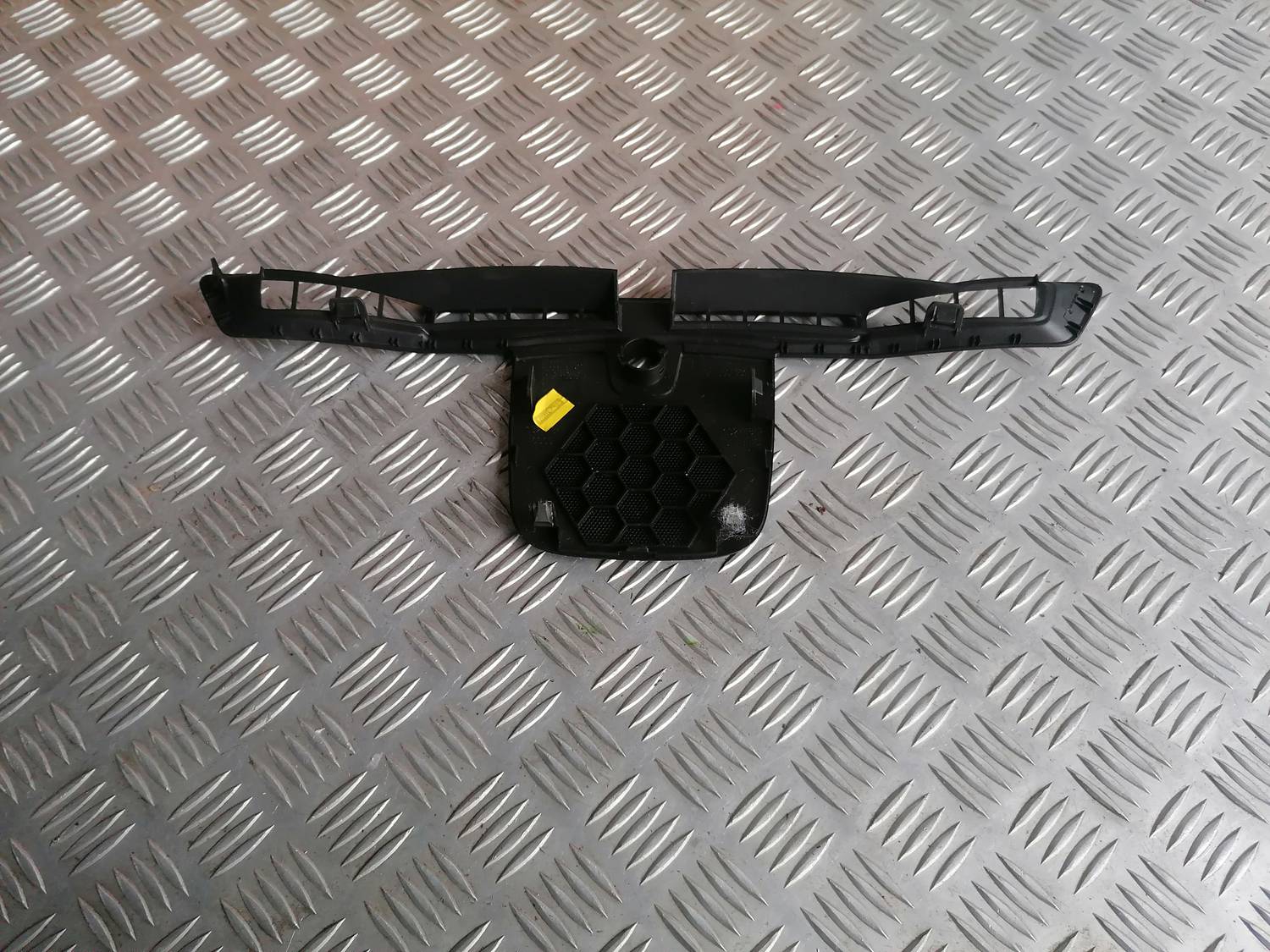 Mērinstrumentu paneļa skaļruņa apdare priekš OPEL INSIGNIA SPORTS TOURER 2013 3 Mērinstrumentu paneļa skaļruņa apdare priekš OPEL INSIGNIA SPORTS TOURER 2013