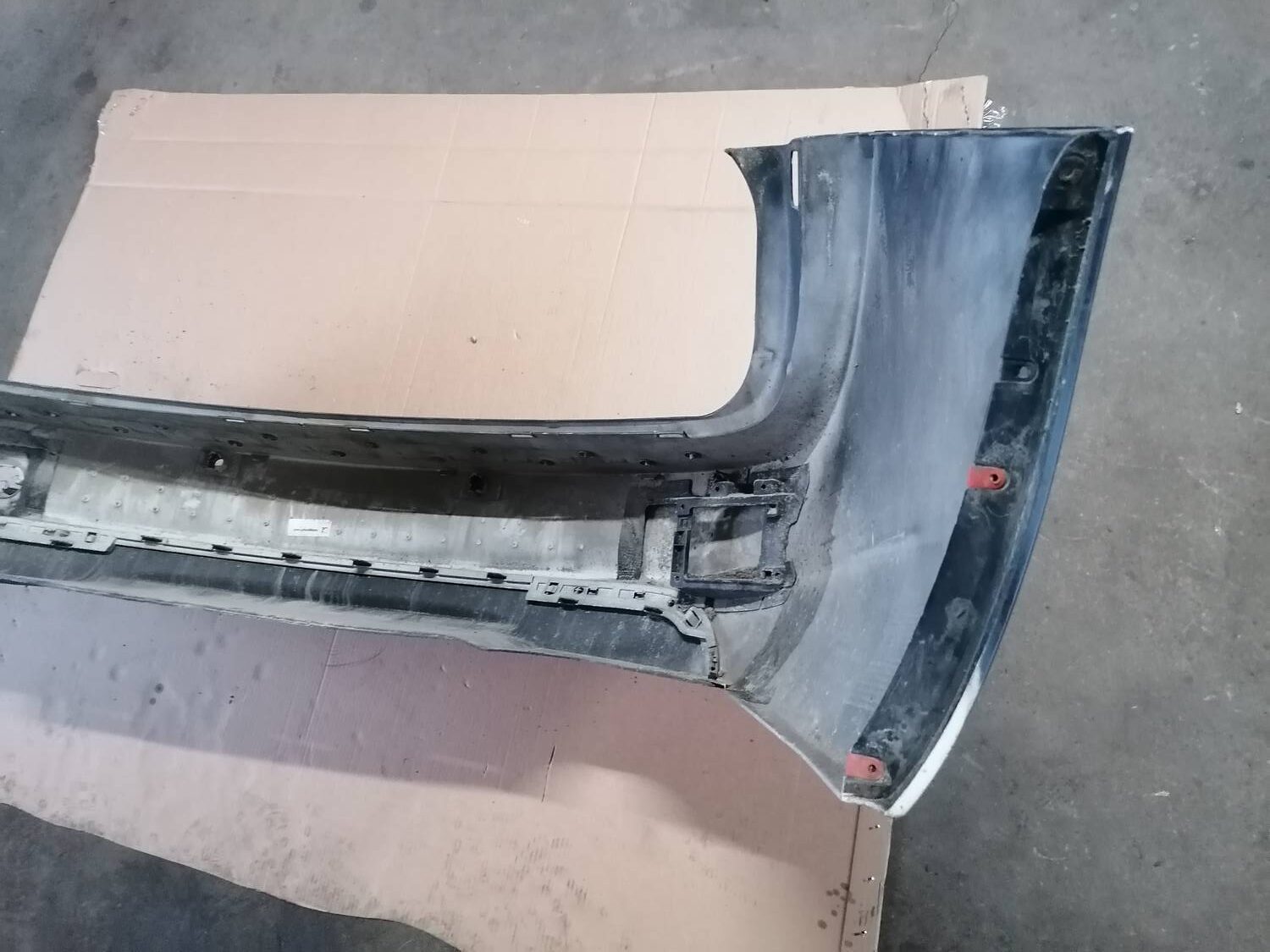 Aizmugures buferis priekš OPEL INSIGNIA SPORTS TOURER 2013 6 Aizmugures buferis priekš OPEL INSIGNIA SPORTS TOURER 2013