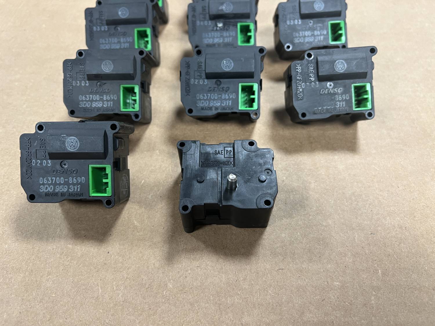 Apsildes sistēmas aktuators priekš VW PHAETON 2003 3 Apsildes sistēmas aktuators priekš VW PHAETON 2003