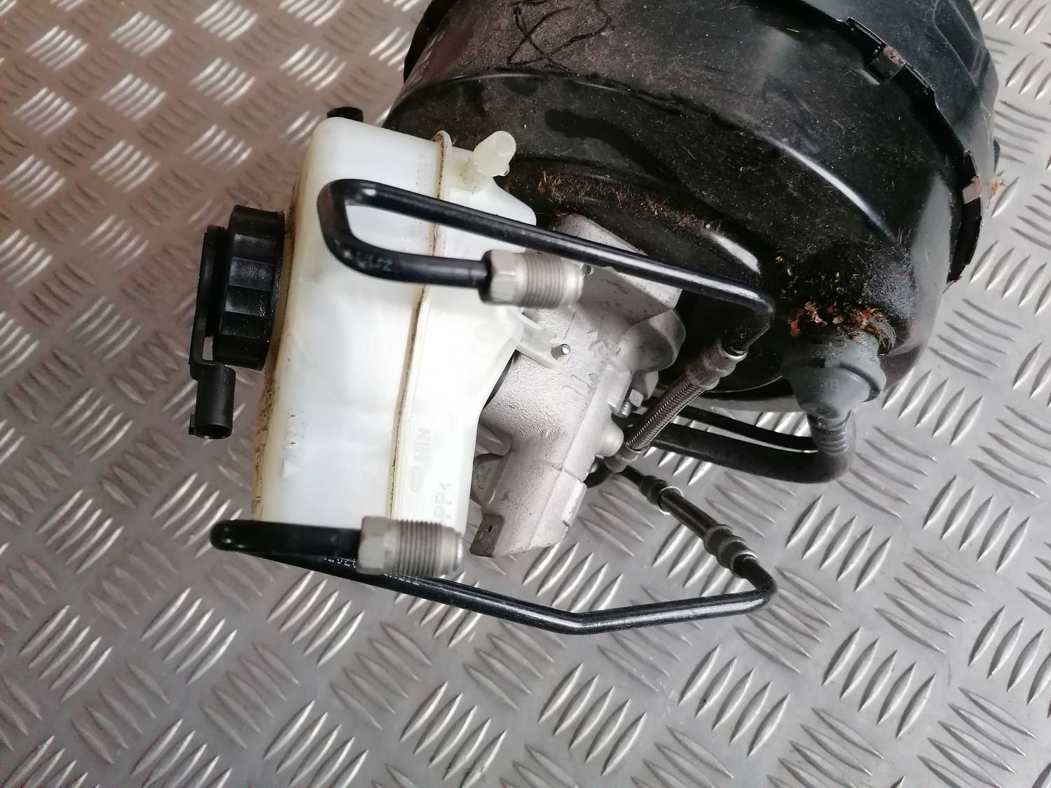 Vakuuma bremžu pastiprinātājs priekš BMW 318D E91 2008 TOURING 4 Vakuuma bremžu pastiprinātājs priekš BMW 318D E91 2008 TOURING