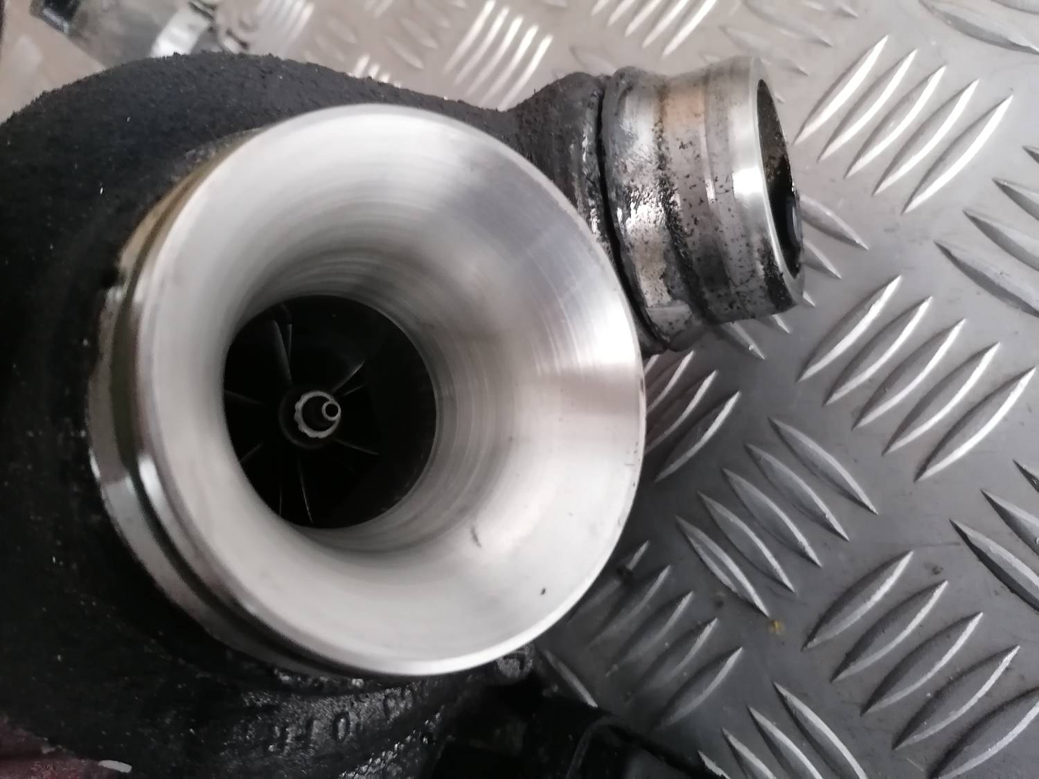 Turbīna priekš BMW 318D E91 2008 TOURING 4 Turbīna priekš BMW 318D E91 2008 TOURING