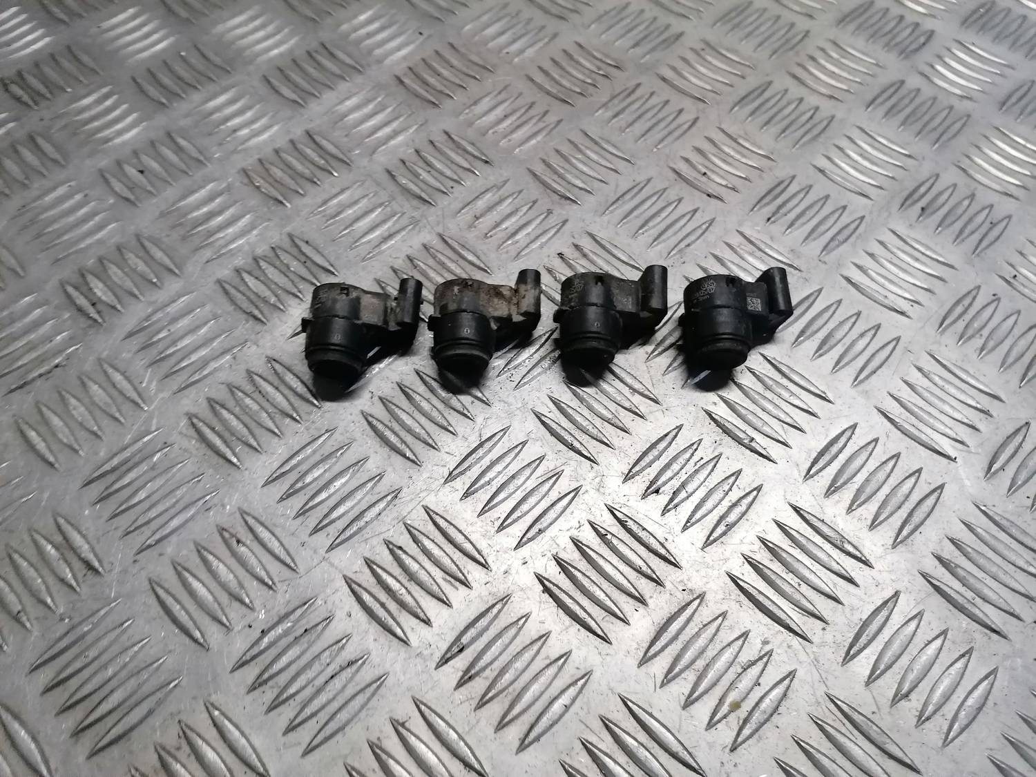 Parkošanās devējs priekš BMW 318D E91 2008 TOURING 1 Parkošanās devējs priekš BMW 318D E91 2008 TOURING