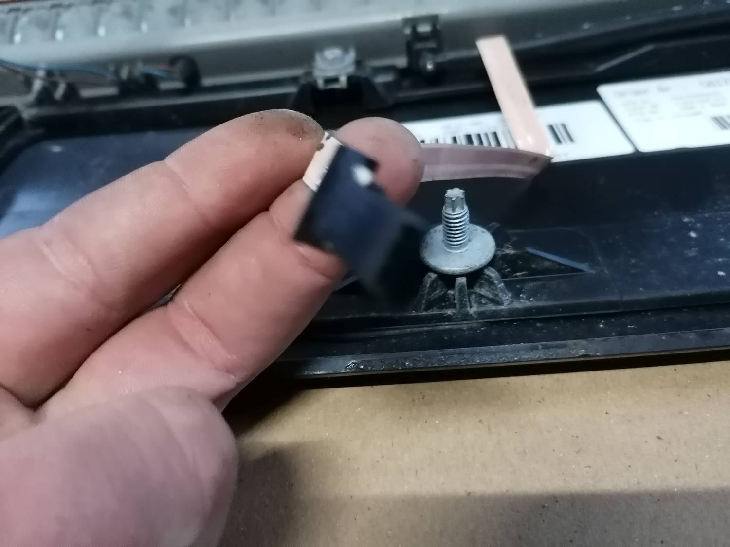 Bagāžnieka vāka spoileris priekš BMW 318D E91 2008 TOURING 5 Bagāžnieka vāka spoileris priekš BMW 318D E91 2008 TOURING