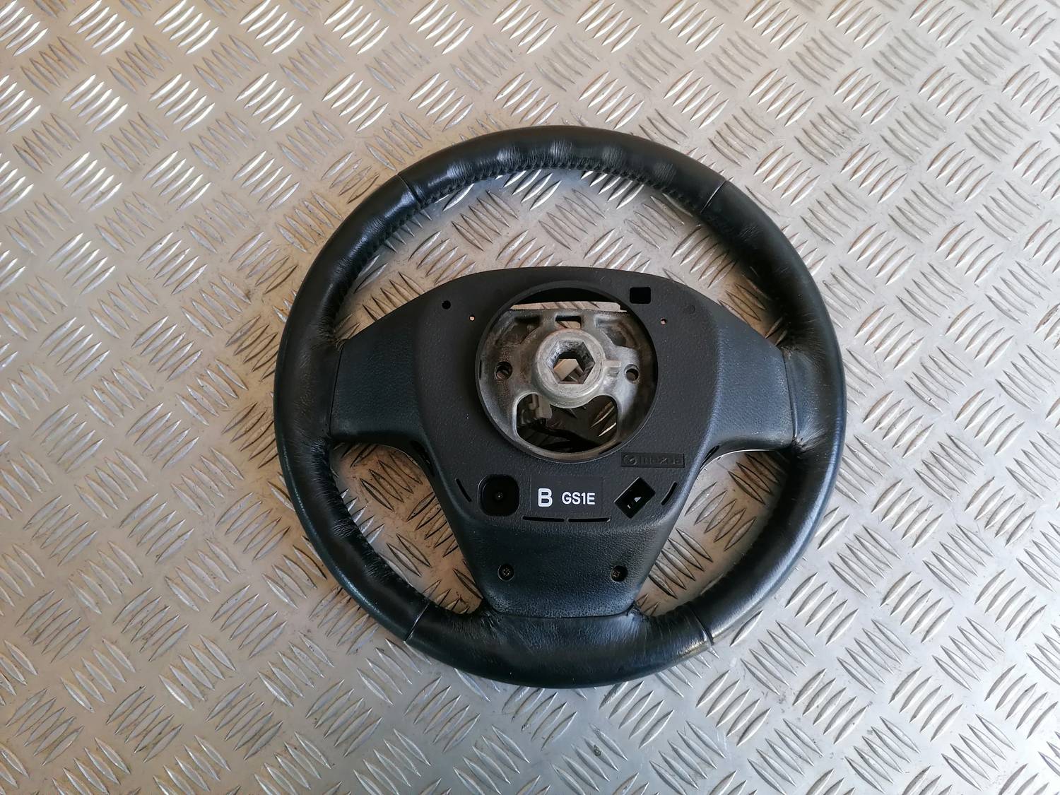 Stūre priekš MAZDA 6 2007 3 Stūre priekš MAZDA 6 2007