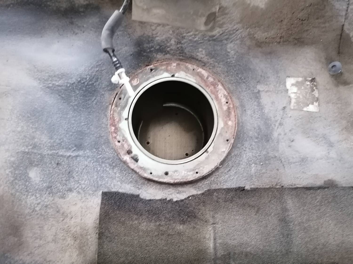 Degvielas tvertne priekš MAZDA 6 2007 3 Degvielas tvertne priekš MAZDA 6 2007