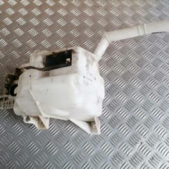 Mazgātāja šķidruma tvertne priekš MAZDA 6 2007