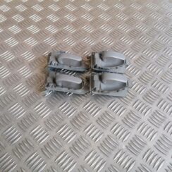 Salona durvju rokturis priekš XSARA PICASSO 2003