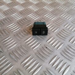 Gaismas slēdzis priekš XSARA PICASSO 2003