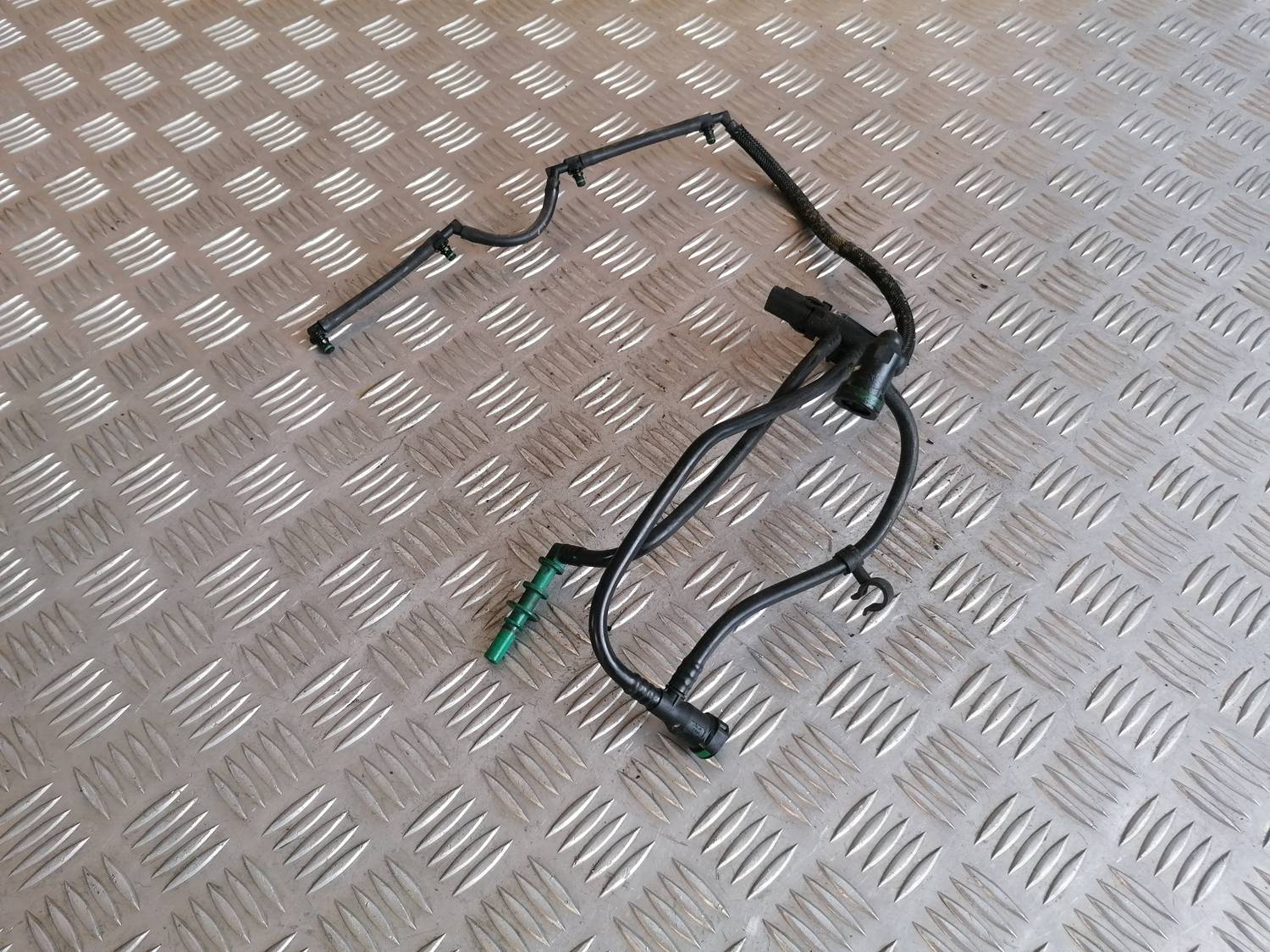 Degvielas atgriešanas caurule priekš XSARA PICASSO 2003 1 Degvielas atgriešanas caurule priekš XSARA PICASSO 2003