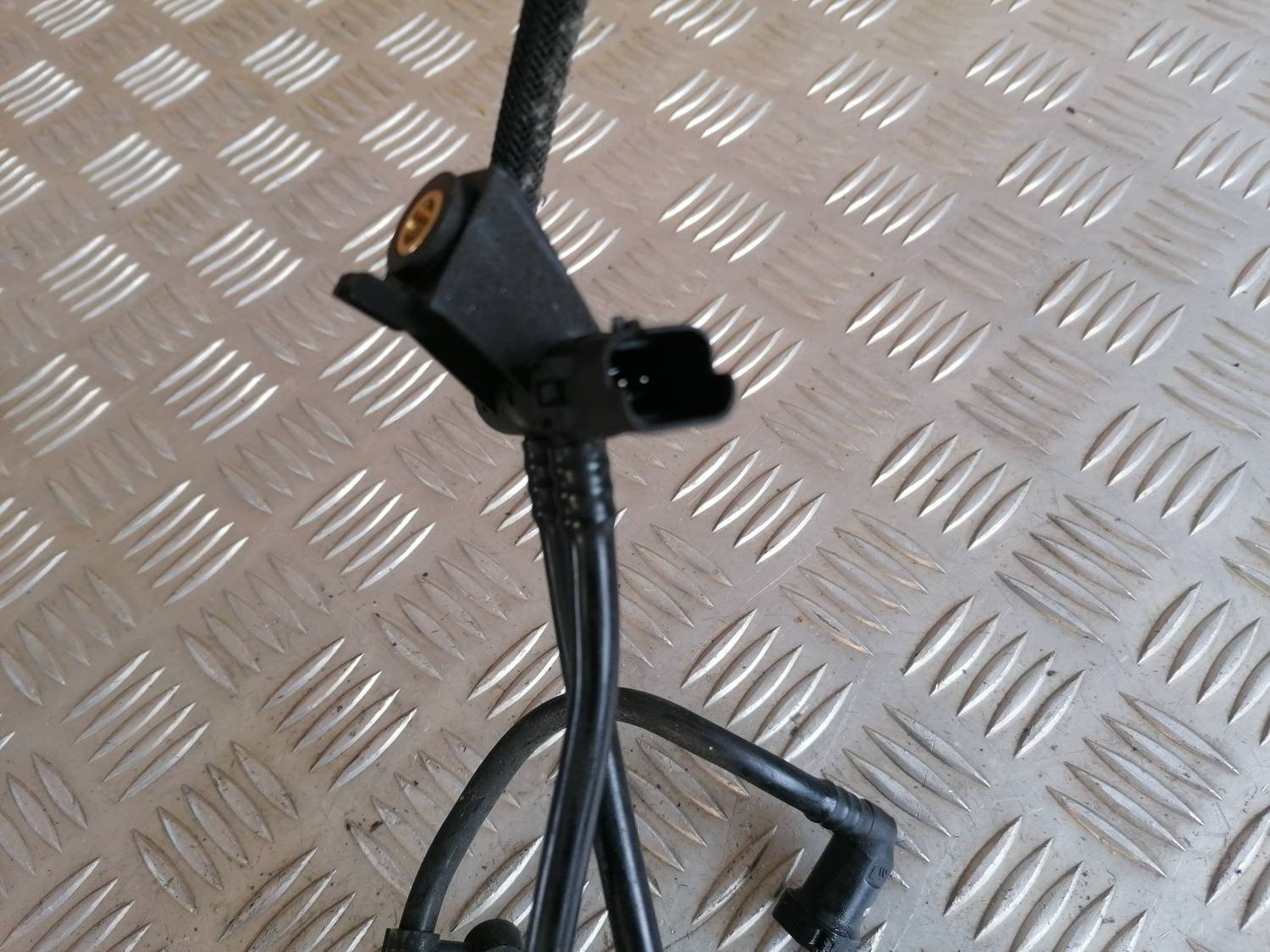 Degvielas atgriešanas caurule priekš XSARA PICASSO 2003 4 Degvielas atgriešanas caurule priekš XSARA PICASSO 2003