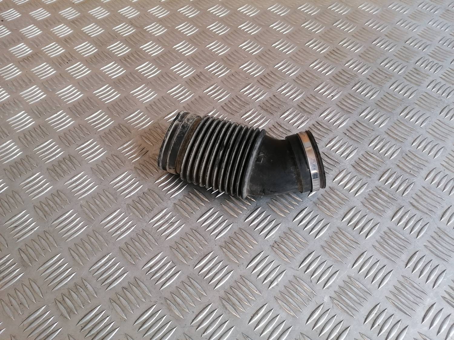 Gaisa filtra korpusa caurule priekš XSARA PICASSO 2003 3 Gaisa filtra korpusa caurule priekš XSARA PICASSO 2003