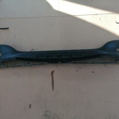 Vējstikla uzlikas (deflektora) režģis priekš XSARA PICASSO 2003