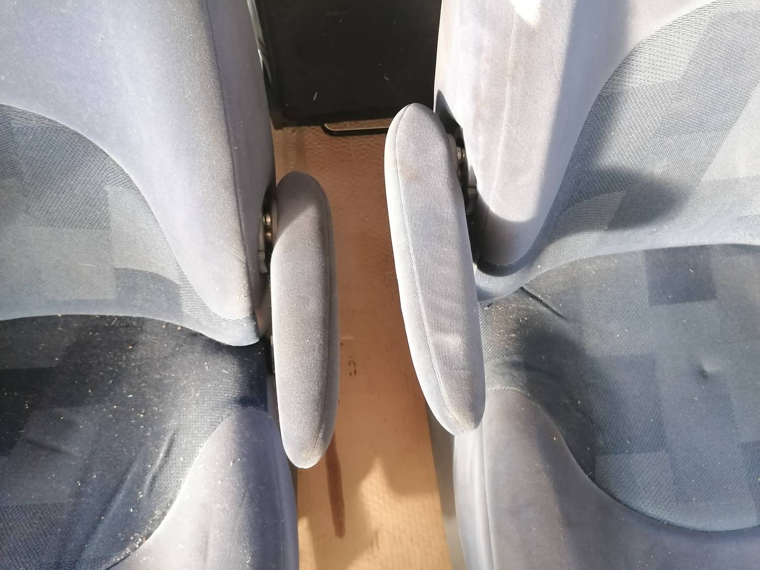 Sēdekļu komplekts priekš XSARA PICASSO 2003 4 Sēdekļu komplekts priekš XSARA PICASSO 2003