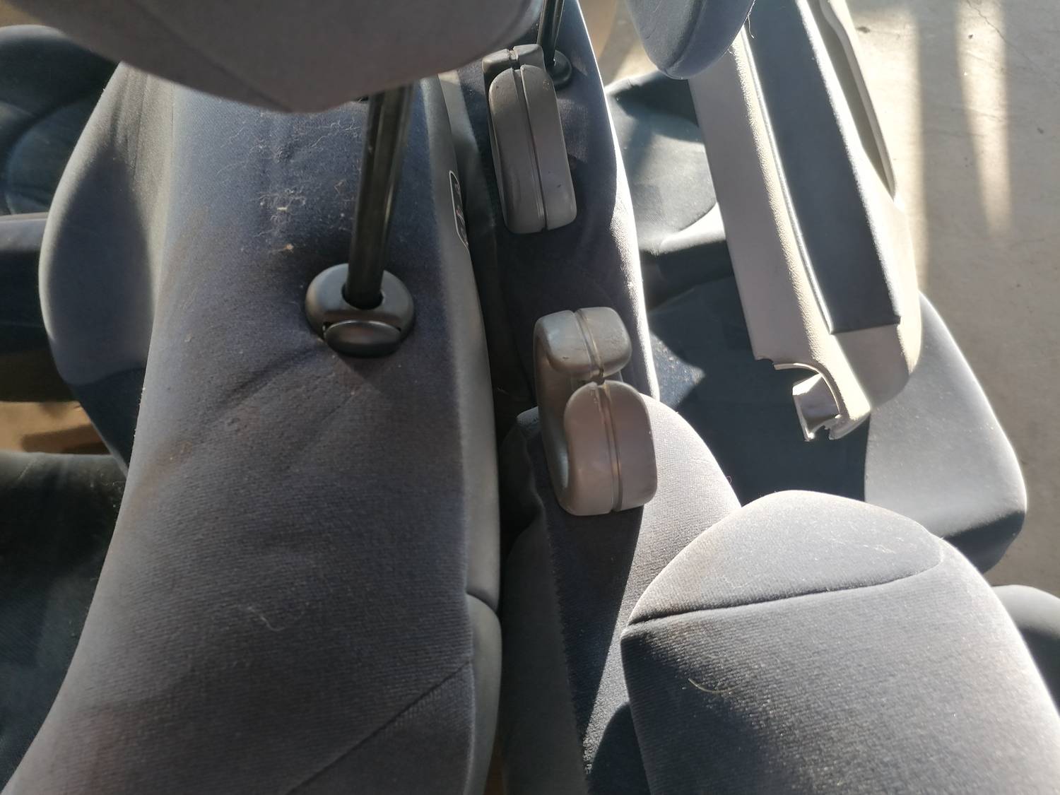 Sēdekļu komplekts priekš XSARA PICASSO 2003 3 Sēdekļu komplekts priekš XSARA PICASSO 2003