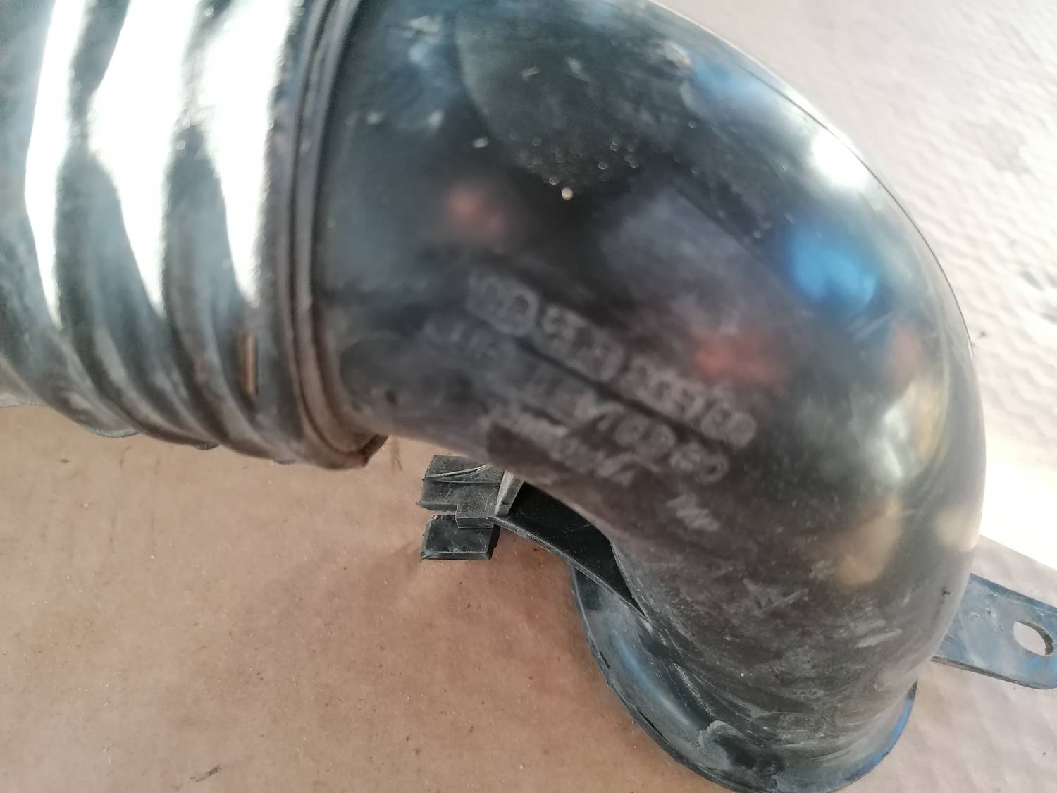 Gaisa filtra korpusa caurule priekš XSARA PICASSO 2003 3 Gaisa filtra korpusa caurule priekš XSARA PICASSO 2003