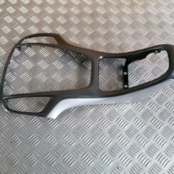 Centrālās konsoles dekoratīvais rāmis priekš OPEL ASTRA J 2012