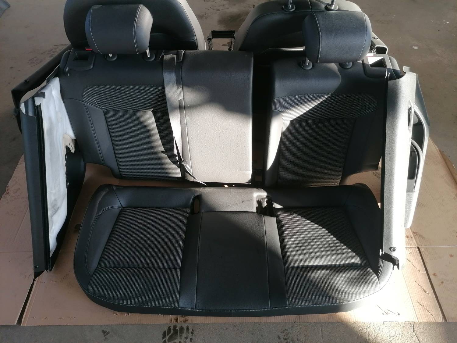 Sēdekļu komplekts priekš OPEL ASTRA J 2012 1 Sēdekļu komplekts priekš OPEL ASTRA J 2012