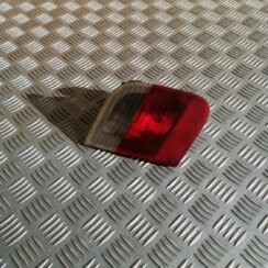 Bagāžnieka vāka kreisais lukturis priekš BMW 318D E46 2002 SEDAN