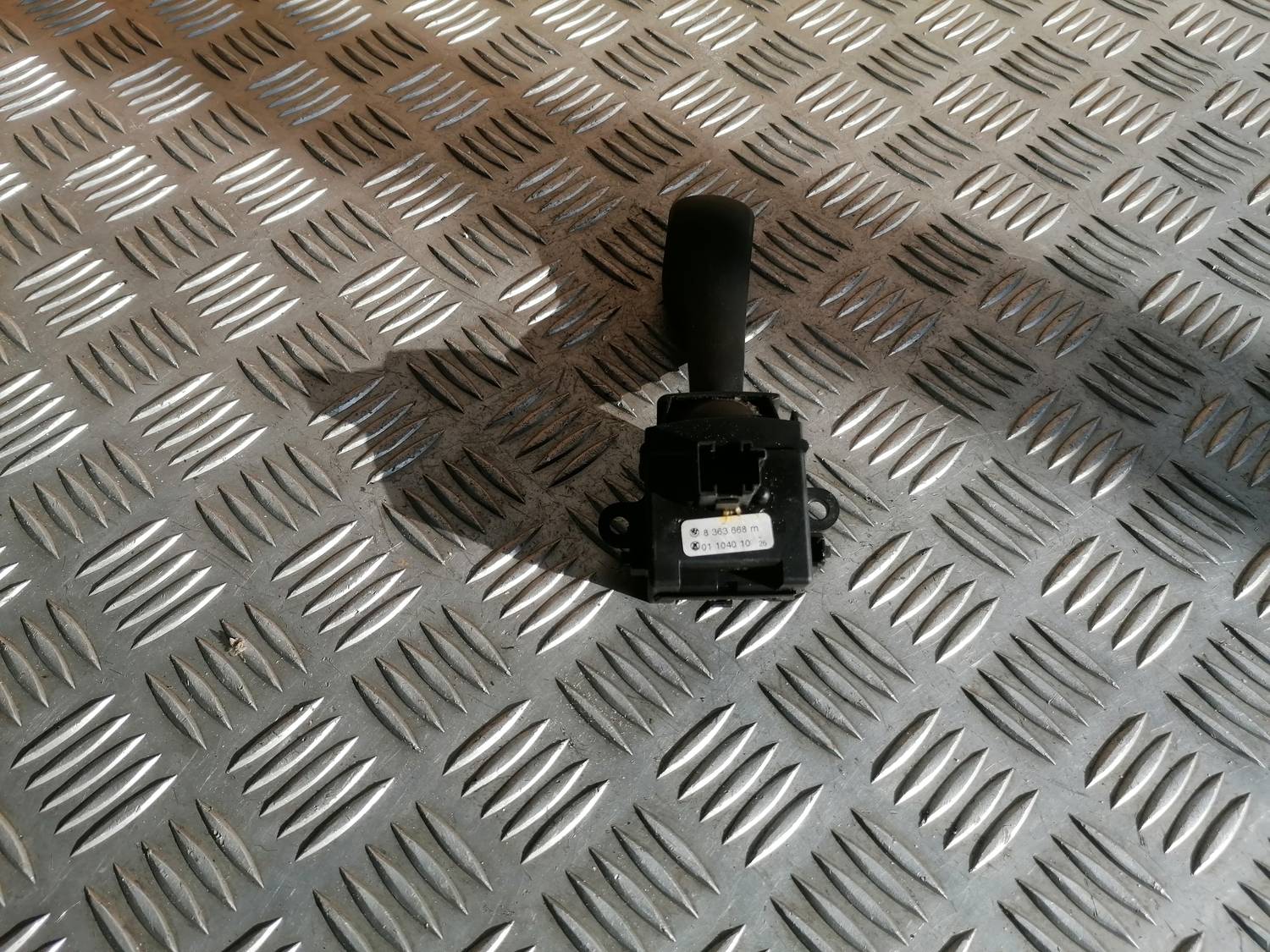 Pagrieziena rādītāju slēdzis priekš BMW 318D E46 2002 SEDAN 3 Pagrieziena rādītāju slēdzis priekš BMW 318D E46 2002 SEDAN