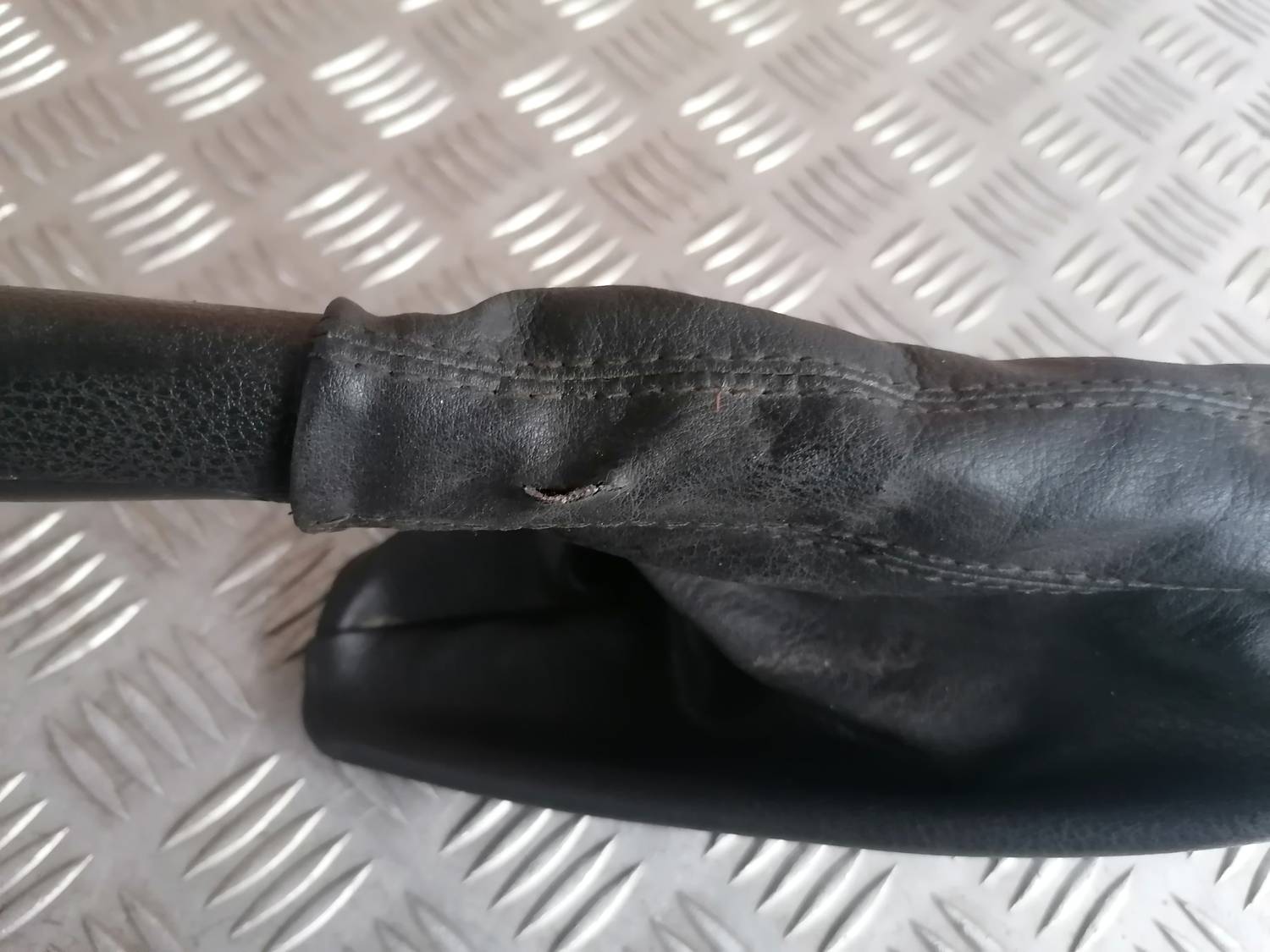 Stāvbremzes svira priekš BMW 318D E46 2002 SEDAN 5 Stāvbremzes svira priekš BMW 318D E46 2002 SEDAN