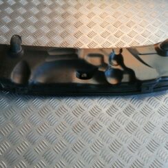 Dzinēja aizsargdaļas priekš BMW 318D E46 2002 SEDAN