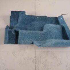 Bagāžnieka nodalījuma sānu apdare priekš BMW 318D E46 2002 SEDAN