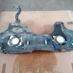 Degvielas tvertne priekš BMW 318D E46 2002 SEDAN