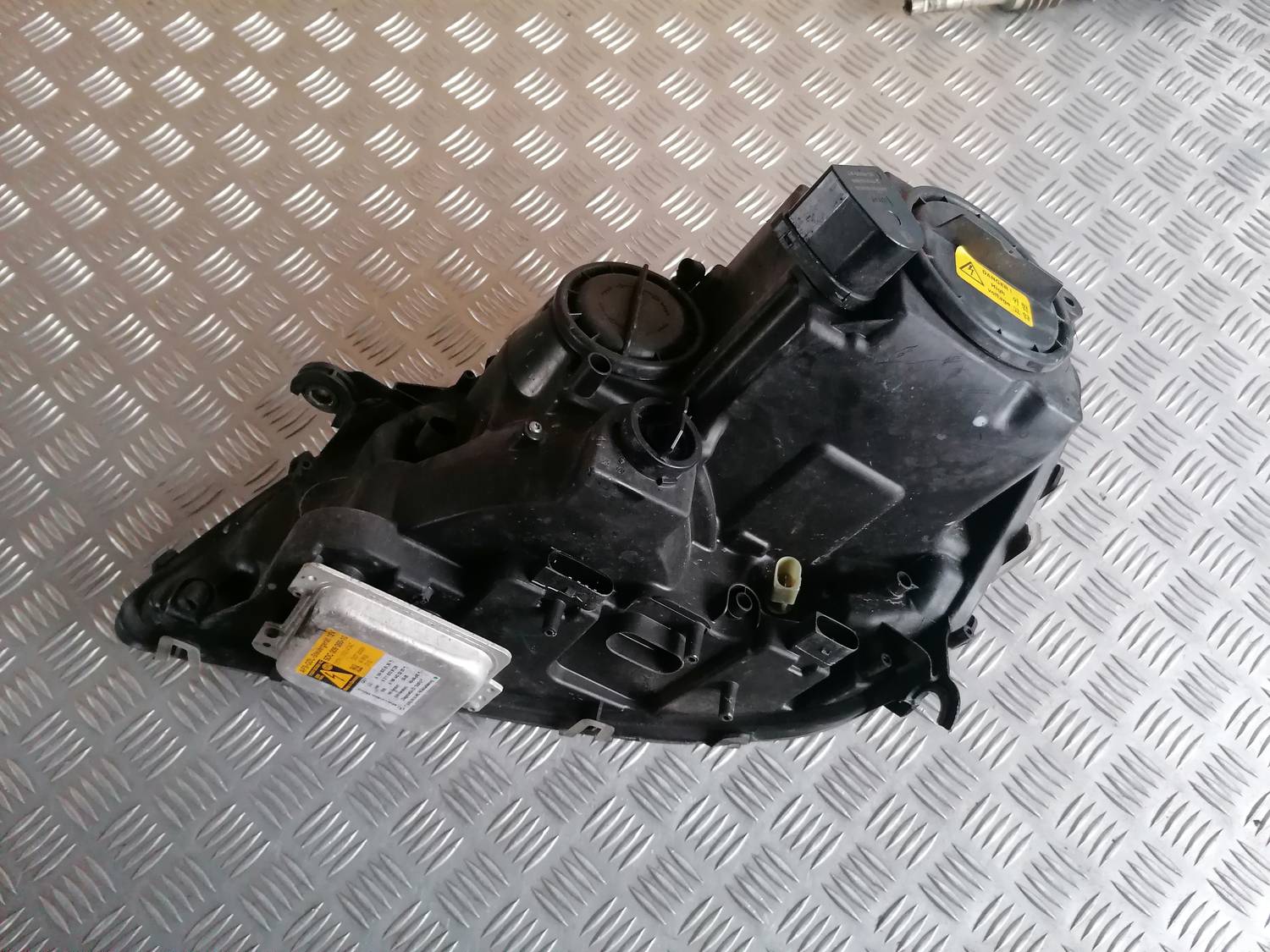 Priekšējais labais lukturis priekš MERCEDES BENZ ML280 2008 OBSIDIAN BLACK 6 Priekšējais labais lukturis priekš MERCEDES BENZ ML280 2008 OBSIDIAN BLACK