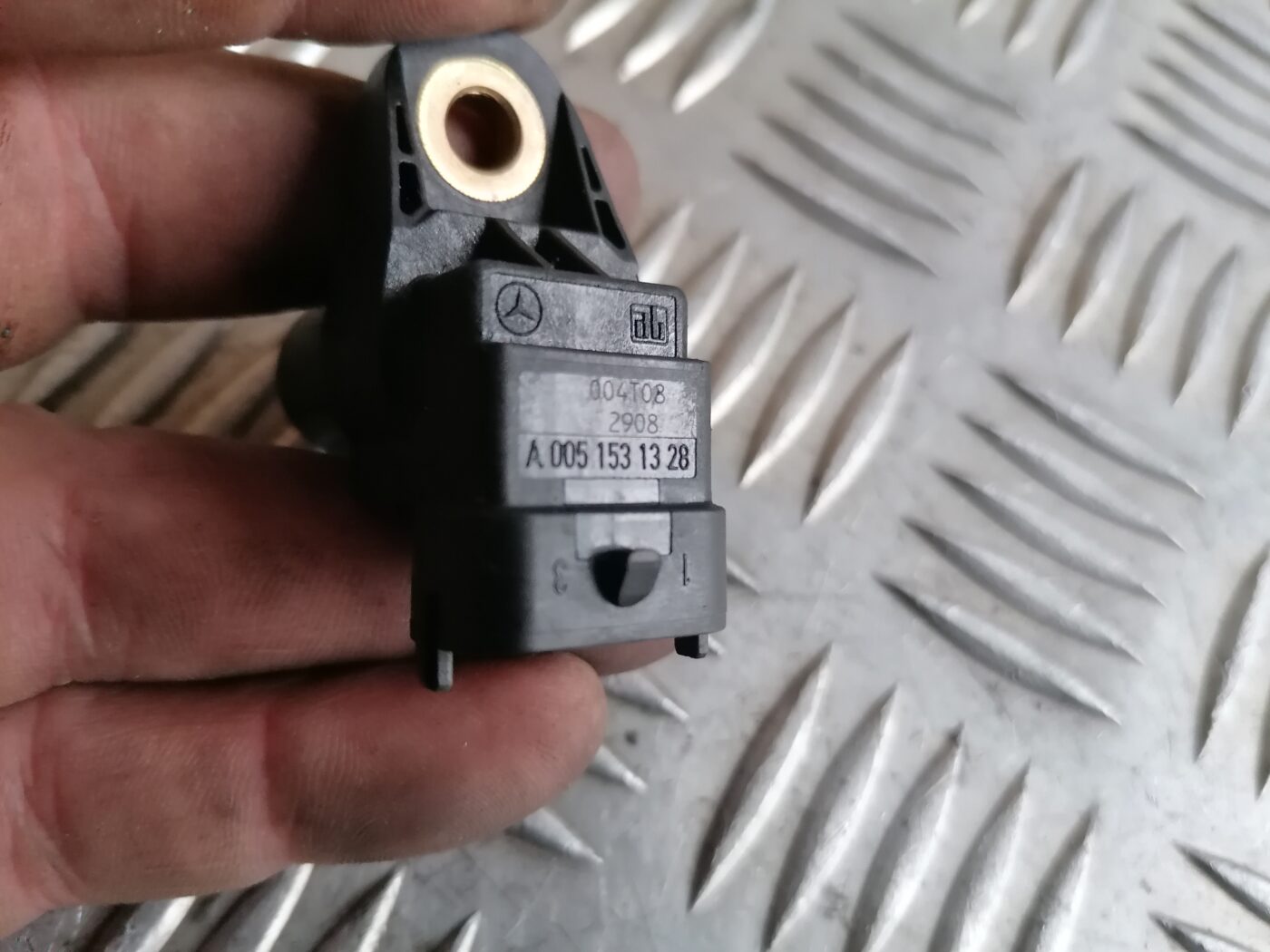 Sadales vārpstas devējs priekš MERCEDES BENZ ML280 2008 OBSIDIAN BLACK 5 Sadales vārpstas devējs priekš MERCEDES BENZ ML280 2008 OBSIDIAN BLACK