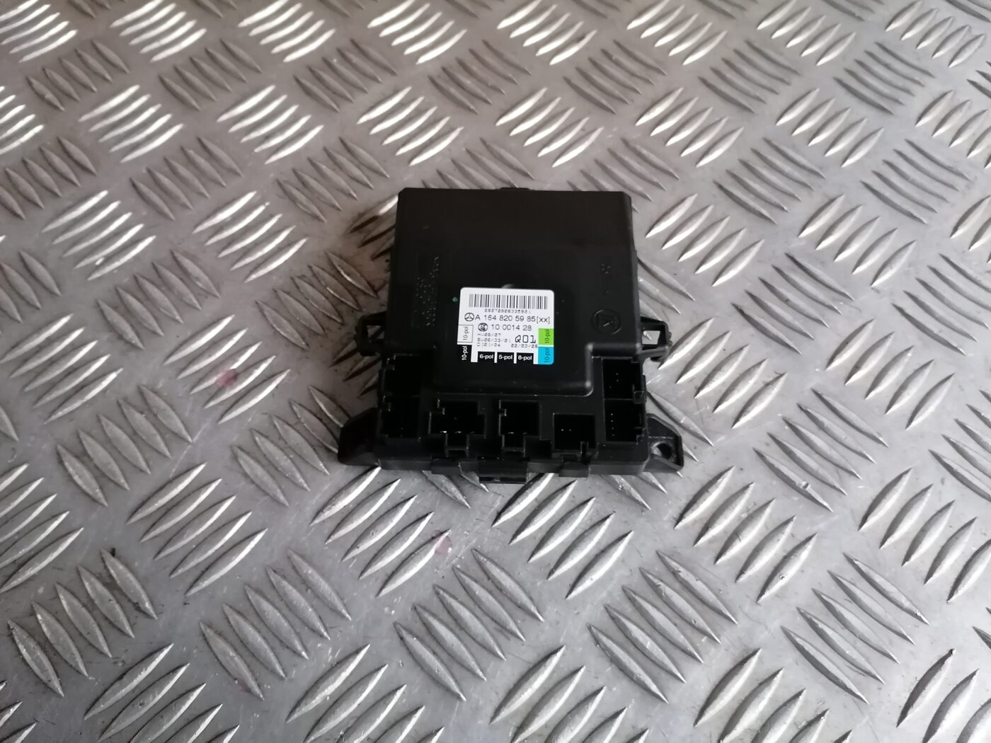 Priekšējo labo durvju vadības bloks priekš MERCEDES BENZ ML280 2008 OBSIDIAN BLACK 3 Priekšējo labo durvju vadības bloks priekš MERCEDES BENZ ML280 2008 OBSIDIAN BLACK